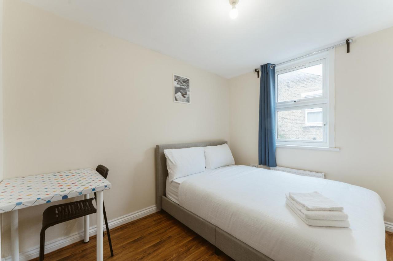 Mile End Rooms 57A London Exterior photo
